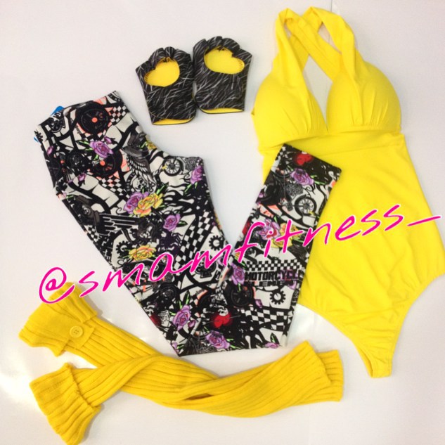 ? Mais uma sugestão de #lookfitdatrika meninas.? ??Leg estampada alta compressao ?? Body amarelo com bojo ?? Polaina ?? Luvinha @smam.soumulhereamomusculacao ?  Disponível na filial #SMAMfitness #Alphaville ? ?Só as melhores marcas!!!!? ? ?Calçada das Orquideas, 62  Centro Comercial Alphaville Barueri -SP ? ? seg a sexta das 9:00 as 18:00 sabados das 10:00 as 16:00 ? (011) 4191 0197 ????????????? ????????????? Informamos PREÇOS via mensagem direta ou whats app ????????????? ????????????? Mora longe?? COMPRE via. ? whats app (011) 95051 5008 ? ? Vendas de seg a sexta - em horário comercial? ? ? ?Aceitamos pagto via deposito. (Itau ou BB) e credito ate 3X ? ? Desconto especial para depósitos? ? Enviamos para todo o BR! ??? ? Compra segura ? ?????????????? Siga tb! @smam.soumulhereamomusculacao???????????????????????? #smam #smamfitness #multimarcasfitnessfashion #soumulhereamomusculacao  #lojafitness #modafitness #Osasco #lookfitness #alphavilleSP #SmamfitnessAlphaville #modafitness #soAsMelhoresMarcas #lookfitness #alphavilleSP #barueri #stanadeparnaiba #aldeiadaserra #btalphaville #bodytechalphaville